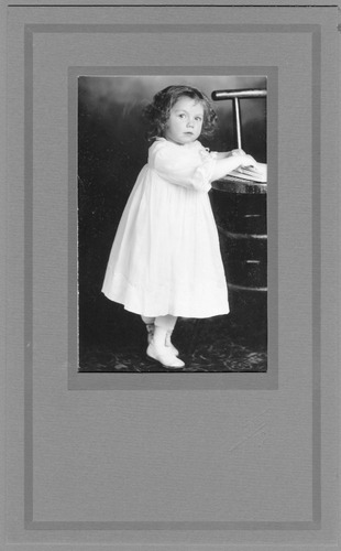 Click to see PIC 6-CHA 221 of Chapman Collection (PIC 6-CHA)