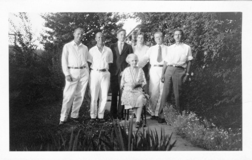 Click to see PIC 6-CHA 252 of Chapman Collection (PIC 6-CHA)