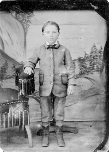 Click to see PIC 6-CHA 267 of Chapman Collection (PIC 6-CHA)