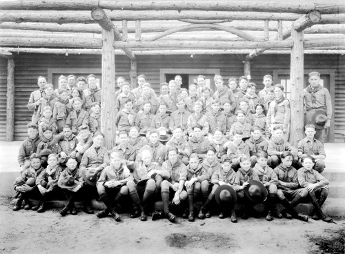 Click to see PIC 6-CHA 329 of Chapman Collection (PIC 6-CHA)