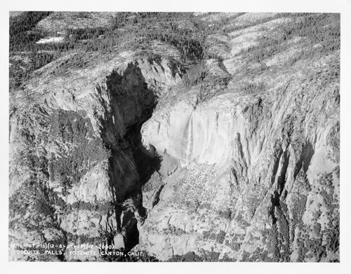 Click to see PIC 6-CHA 332 of Chapman Collection (PIC 6-CHA)