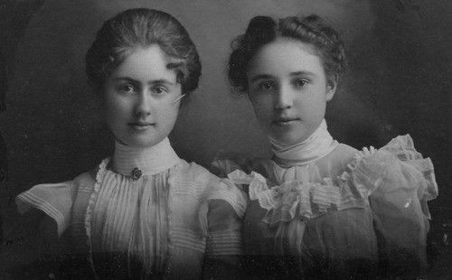 Click to see PIC 6-CHA 396 of Chapman Collection (PIC 6-CHA)