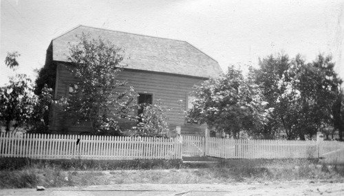 Click to see PIC 6-CHA 404 of Chapman Collection (PIC 6-CHA)