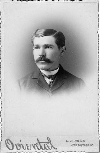 Click to see PIC 6-CHA 481 & 481B of Chapman Collection (PIC 6-CHA)