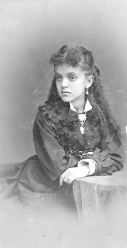 Click to see PIC 6-CHA 494 & 494B of Chapman Collection (PIC 6-CHA)