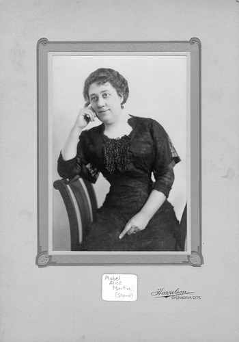 Click to see PIC 6-CHA 516 & 516B of Chapman Collection (PIC 6-CHA)