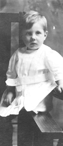 Click to see PIC 6-CHA 519 & 519B of Chapman Collection (PIC 6-CHA)