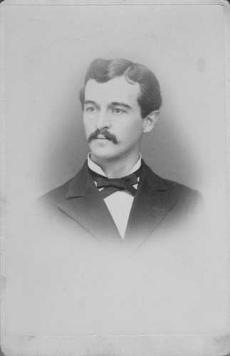 Click to see PIC 6-CHA 533 & 533B of Chapman Collection (PIC 6-CHA)