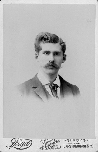 Click to see PIC 6-CHA 543 & 543B of Chapman Collection (PIC 6-CHA)