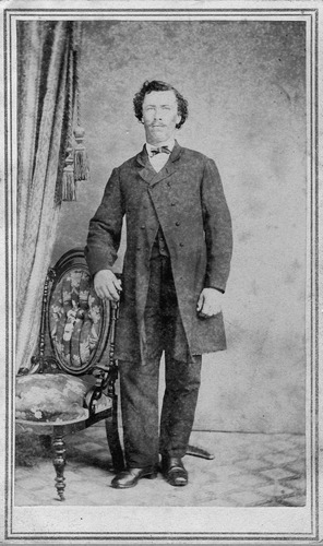 Click to see PIC 6-CHA 553 & 553B of Chapman Collection (PIC 6-CHA)