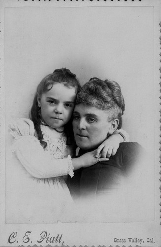 Click to see PIC 6-CHA 563 & 563B of Chapman Collection (PIC 6-CHA)