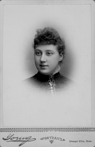 Click to see PIC 6-CHA 570 & 570B of Chapman Collection (PIC 6-CHA)