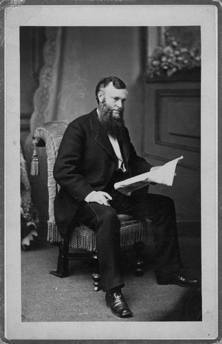 Click to see PIC 6-CHA 571 & 571B of Chapman Collection (PIC 6-CHA)