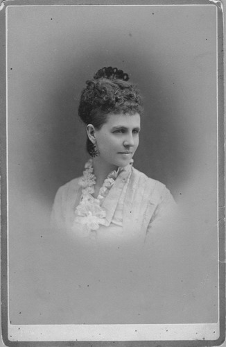 Click to see PIC 6-CHA 592 & 592B of Chapman Collection (PIC 6-CHA)