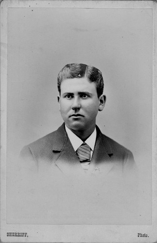 Click to see PIC 6-CHA 612 & 612B of Chapman Collection (PIC 6-CHA)
