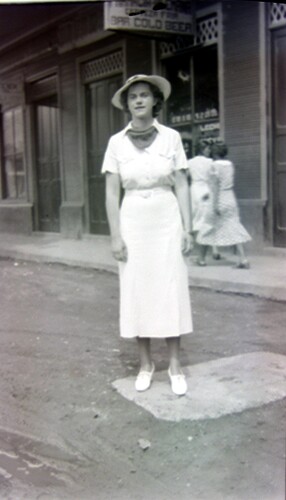 Click to see PIC 6-CHA-NEG 10 of Chapman Collection (PIC 6-CHA)