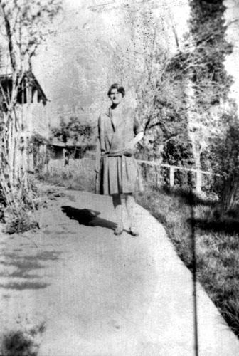 Click to see PIC 6-CHA-NEG 25 of Chapman Collection (PIC 6-CHA)