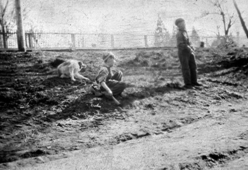 Click to see PIC 6-CHA-NEG 37 of Chapman Collection (PIC 6-CHA)