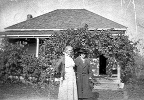 Click to see PIC 6-CHA-NEG 55 of Chapman Collection (PIC 6-CHA)
