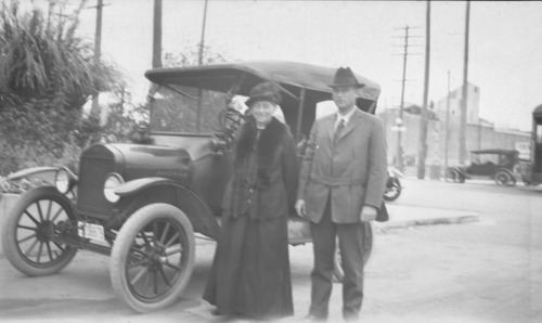 Click to see PIC 6-CHA-NEG 101 of Chapman Collection (PIC 6-CHA)