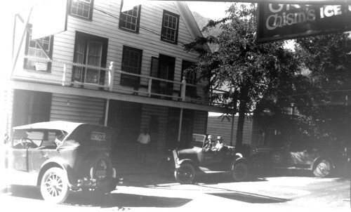 Click to see PIC 6-CHA-NEG 136 of Chapman Collection (PIC 6-CHA)
