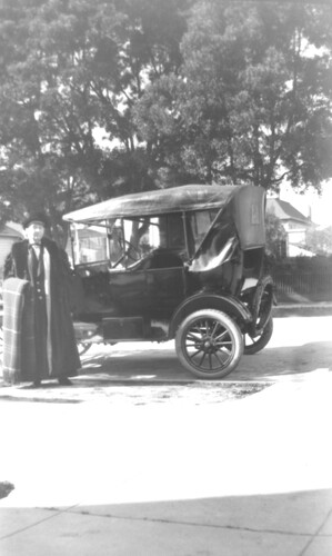 Click to see PIC 6-CHA-NEG 148 of Chapman Collection (PIC 6-CHA)