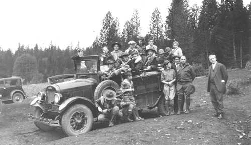 Click to see PIC 6-CHA-SCOUT 5 of Chapman Collection (PIC 6-CHA)
