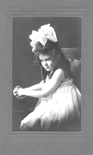 Click to see PIC 6-CHILDREN NO ID 3 of Children (PIC 6-CHI)