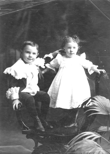Click to see PIC 6-CHILDREN NO ID 7 of Children (PIC 6-CHI)