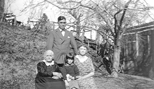Click to see PIC 6-COO 9 of Cooley Family Collection (PIC 6-COO)