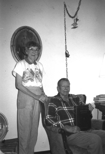 Click to see PIC 6-FIP 30 of Fippen Family album (PIC 6-FIP)