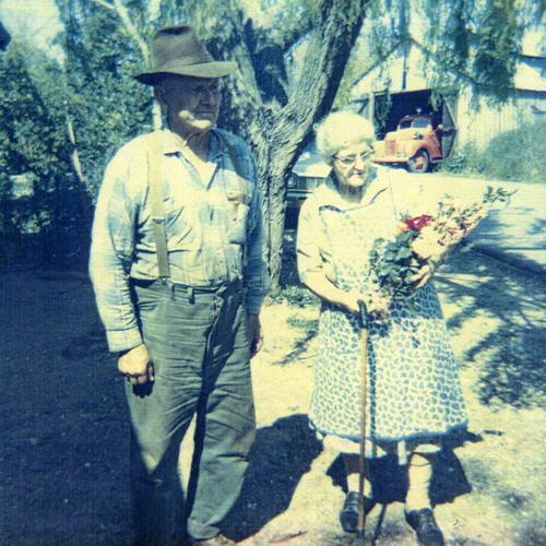 Click to see PIC 6-FIP 35 of Fippen Family album (PIC 6-FIP)