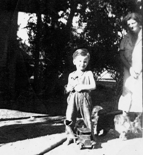 Click to see PIC 6-FIP 38 of Fippen Family album (PIC 6-FIP)