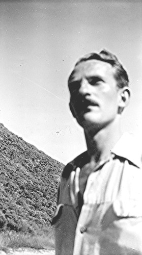 Click to see PIC 6-HAC 47B (2) of Hackett Collection (PIC 6-HAC)