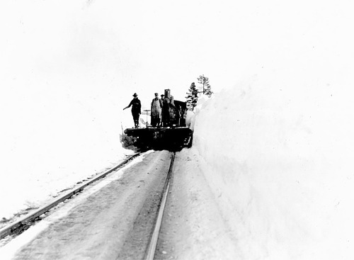 Click to see PIC 6-HM 553 of Hobart Mills (PIC 6-HM)