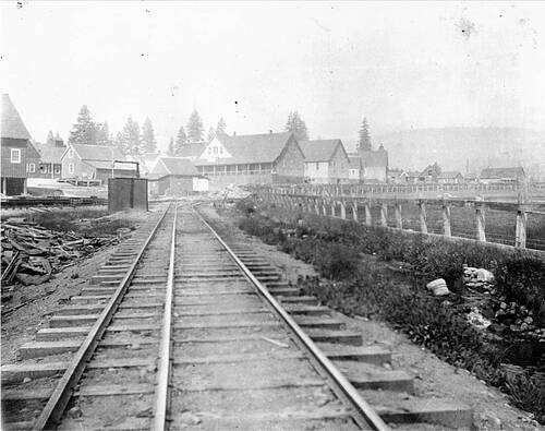Click to see PIC 6-HM 585 of Hobart Mills (PIC 6-HM)