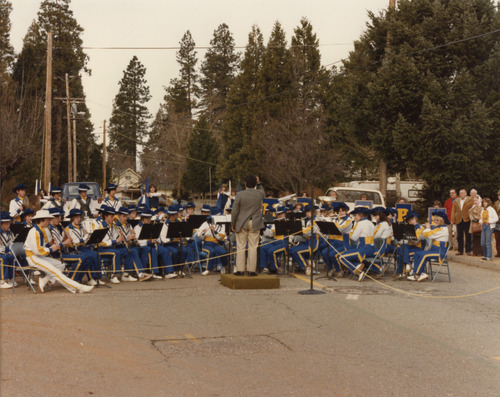 Click to see PIC 6-HWY 20 2 of New route ground breaking (PIC 6-HWY 20)