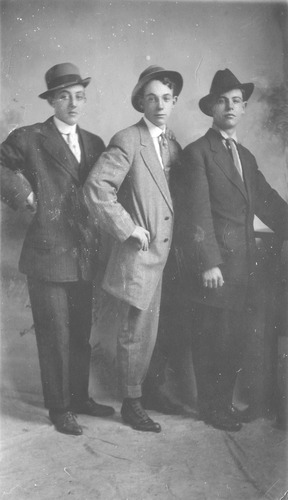 Click to see PIC 6-LEG 69 of Legg family album (PIC 6-LEG)