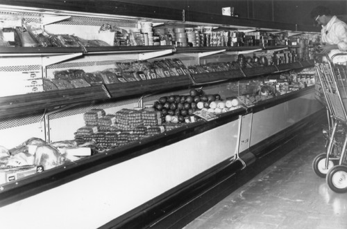 Click to see PIC 6-MAH 27 of Mahaffey Family album (PIC 6-MAH)