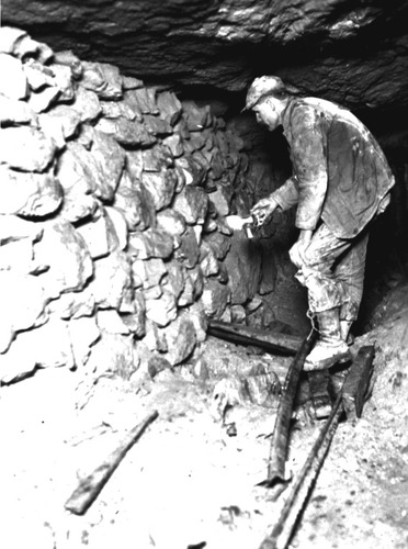Click to see PIC 6-MNG.MUS. 9 of From the Mining Museum (PIC 6-MNG.MUS.)