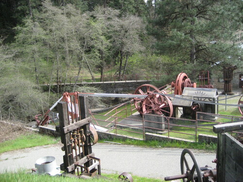 Click to see PIC 6-MNG.MUS. DISPLAY 1 of From the Mining Museum (PIC 6-MNG.MUS.)
