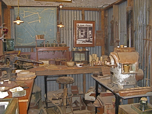Click to see PIC 6-MNG.MUS. DISPLAY 10 of From the Mining Museum (PIC 6-MNG.MUS.)