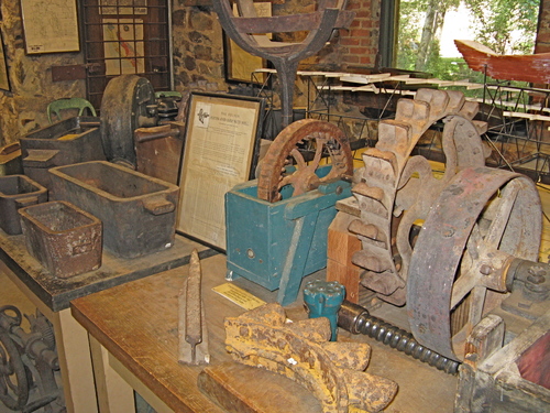 Click to see PIC 6-MNG.MUS. DISPLAY 26 of From the Mining Museum (PIC 6-MNG.MUS.)