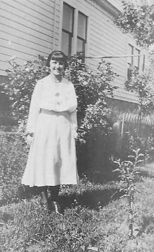 Click to view Morgan & Nickless Families (PIC 6-MOR) Morgan & Nickless Families (PIC 6-MOR)