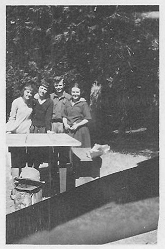 Click to see PIC 6-MOR 30 of Morgan/Nickless Families (PIC 6-MOR)