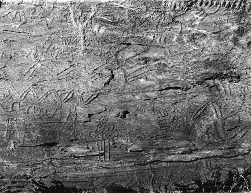 Click to see PIC 6-PET 4 of Petroglyphs (PIC 6-PET)