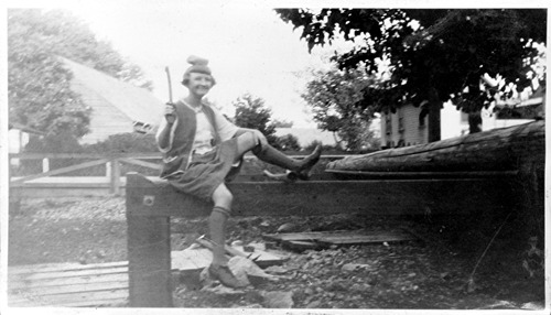 Click to see PIC 6-RUCK 40 of Edna Ruck photo Collection (PIC 6-RUCK)