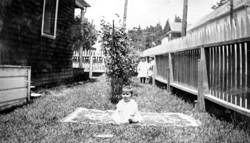 Click to see PIC 6-RUCK 86 of Edna Ruck photo Collection (PIC 6-RUCK)
