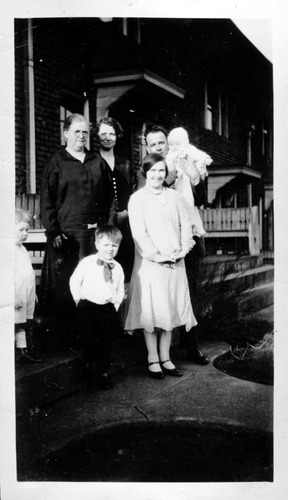 Click to see PIC 6-RUCK 124 of Edna Ruck photo Collection (PIC 6-RUCK)