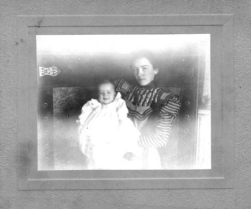 Click to see PIC 6-SAR 43 of Sargent Family Album (PIC 6-SAR)